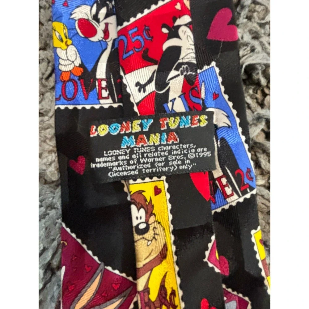 Looney Tunes Mania very nice